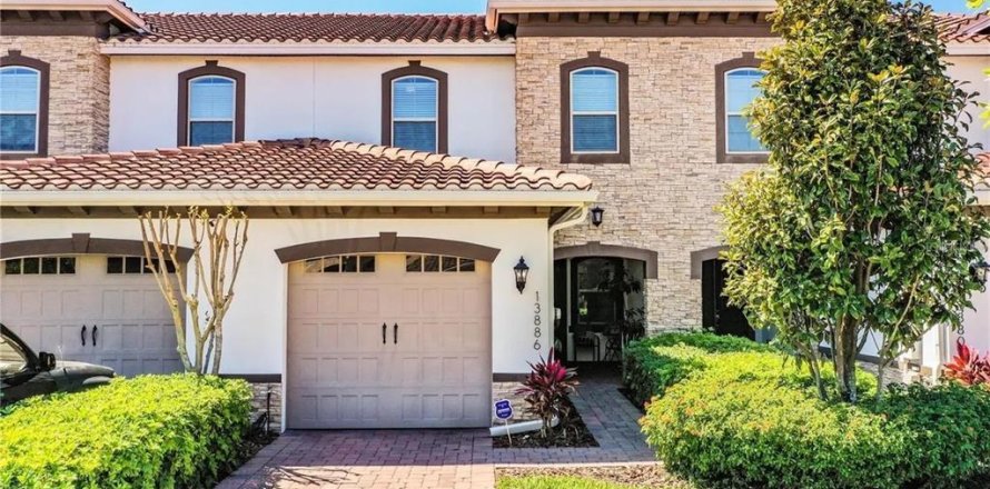 Townhouse in Orlando, Florida 3 bedrooms, 125.05 sq.m. № 2380806