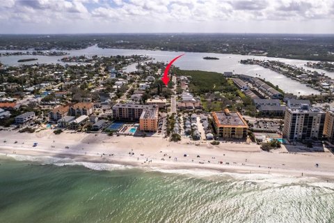 Casa en venta en Indian Rocks Beach, Florida, 2 dormitorios, 86.96 m2 № 1643086 - foto 17
