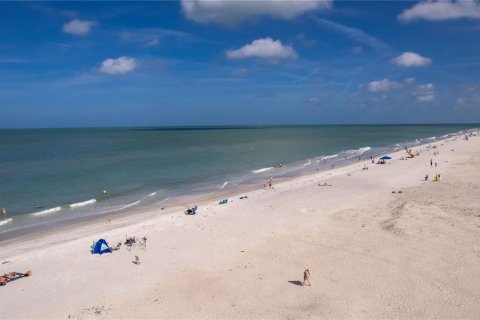 Casa en venta en Indian Rocks Beach, Florida, 2 dormitorios, 86.96 m2 № 1643086 - foto 15