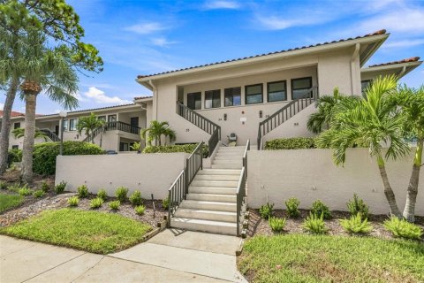 Condominio en venta en Tarpon Springs, Florida, 2 dormitorios, 98.94 m2 № 2347701 - foto 3
