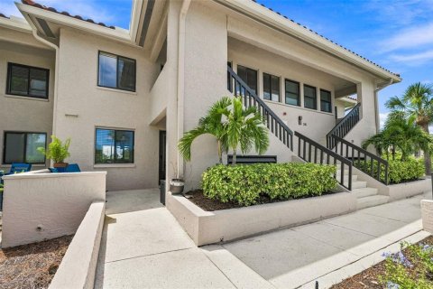 Condominio en venta en Tarpon Springs, Florida, 2 dormitorios, 98.94 m2 № 2347701 - foto 4