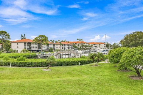 Condominio en venta en Tarpon Springs, Florida, 2 dormitorios, 98.94 m2 № 2347701 - foto 27