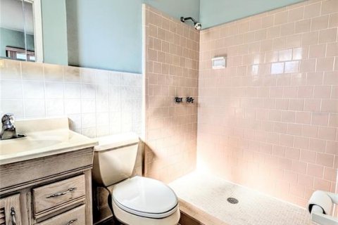 Condo in Bradenton, Florida, 2 bedrooms  № 2212218 - photo 13