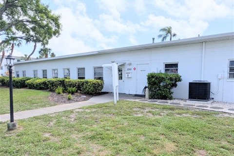 Condo in Bradenton, Florida, 2 bedrooms  № 2212218 - photo 28
