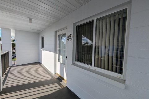Condo in Bradenton, Florida, 2 bedrooms  № 2212218 - photo 2