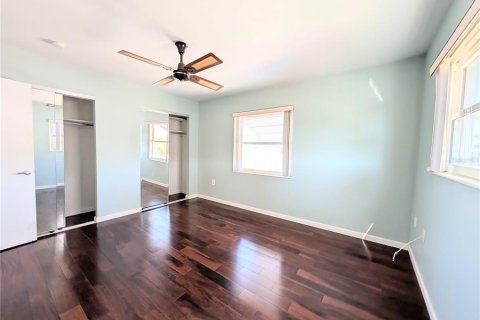 Condo in Bradenton, Florida, 2 bedrooms  № 2212218 - photo 8