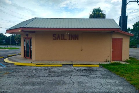 Commercial property in New Port Richey, Florida 273.13 sq.m. № 2427339 - photo 4