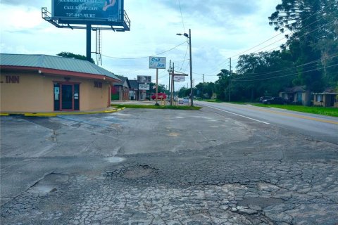 Commercial property in New Port Richey, Florida 273.13 sq.m. № 2427339 - photo 30