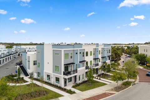 Commercial property in Oviedo, Florida 56.95 sq.m. № 1733854 - photo 12