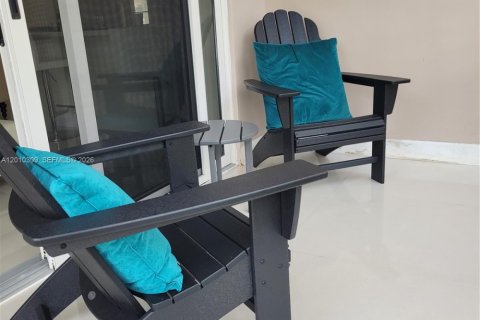 Condo à Davie, Floride, 2 chambres  № 2090334