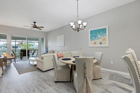 Condominio en alquiler en Port Charlotte, Florida, 3 dormitorios, 163.42 m2 № 1449206 - foto 16