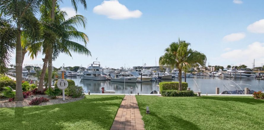 Condo à North Palm Beach, Floride, 2 chambres  № 1972990