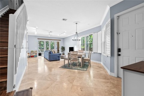 Townhouse in Fort Lauderdale, Florida 3 bedrooms, 193.52 sq.m. № 1749778 - photo 8