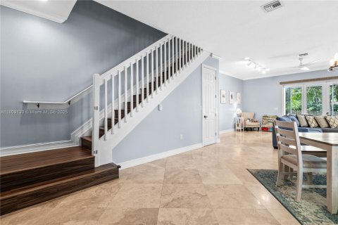 Townhouse in Fort Lauderdale, Florida 3 bedrooms, 193.52 sq.m. № 1749778 - photo 15