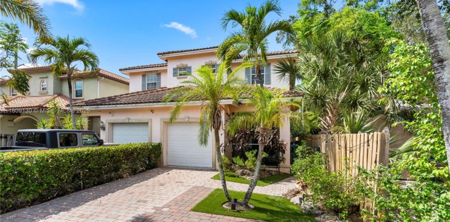 Townhouse in Fort Lauderdale, Florida 3 bedrooms, 193.52 sq.m. № 1749778