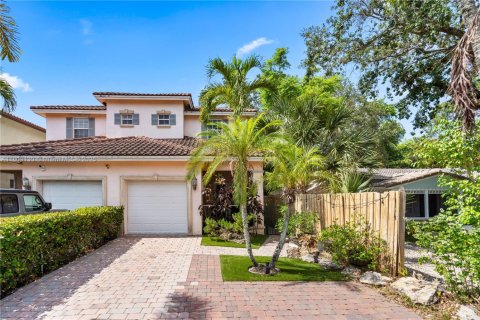 Townhouse in Fort Lauderdale, Florida 3 bedrooms, 193.52 sq.m. № 1749778 - photo 2