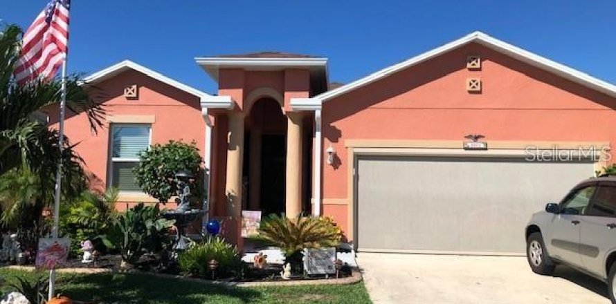 Casa en Punta Gorda, Florida 3 dormitorios, 178.37 m2 № 1840558