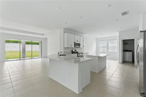 Casa en alquiler en Apopka, Florida, 4 dormitorios, 221.76 m2 № 1882924 - foto 18