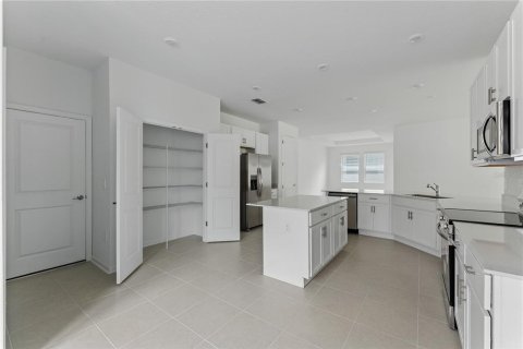 Casa en alquiler en Apopka, Florida, 4 dormitorios, 221.76 m2 № 1882924 - foto 20