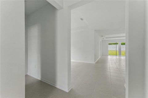 Casa en alquiler en Apopka, Florida, 4 dormitorios, 221.76 m2 № 1882924 - foto 9