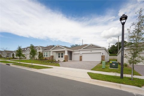 Casa en alquiler en Apopka, Florida, 4 dormitorios, 221.76 m2 № 1882924 - foto 1