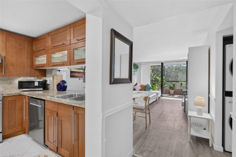 Copropriété à vendre à Plantation, Floride: 2 chambres, 90.95 m2 № 2431314 - photo 7