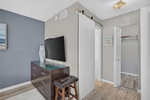Copropriété à vendre à Plantation, Floride: 2 chambres, 90.95 m2 № 2431314 - photo 30