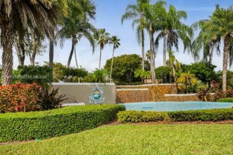 Villa ou maison à Miami, Floride 3 chambres, 129.32 m2 № 2004615