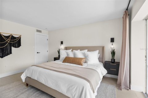 Condominio en venta en Longboat Key, Florida, 2 dormitorios, 126.53 m2 № 2095189 - foto 16