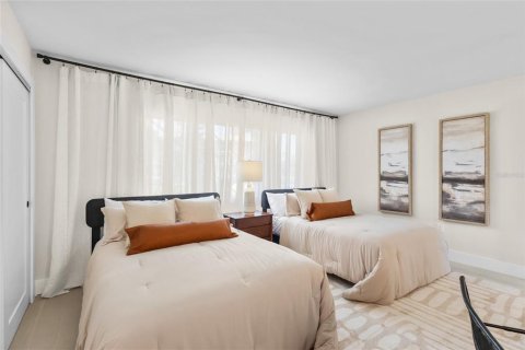 Condominio en venta en Longboat Key, Florida, 2 dormitorios, 126.53 m2 № 2095189 - foto 21