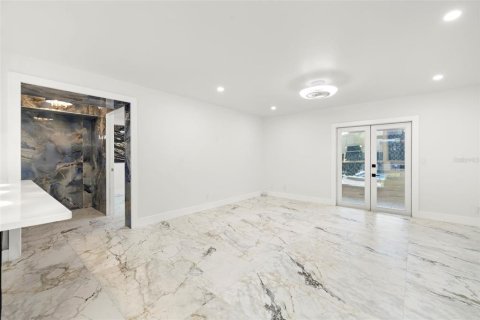 Condominio en alquiler en Tampa, Florida, 1 dormitorio, 72.09 m2 № 1871104 - foto 13