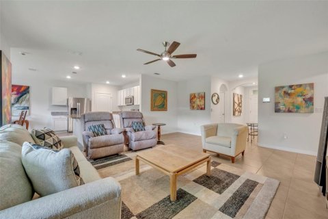 House in Ormond Beach, Florida 4 bedrooms, 195.19 sq.m. № 1334456 - photo 5