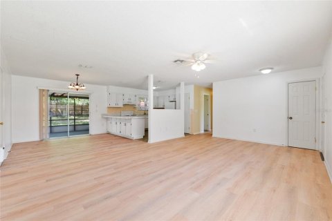 House in Ocala, Florida 3 bedrooms, 115.94 sq.m. № 1876770 - photo 13