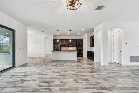 House in Parrish, Florida 4 bedrooms, 264.12 sq.m. № 1684689 - photo 16