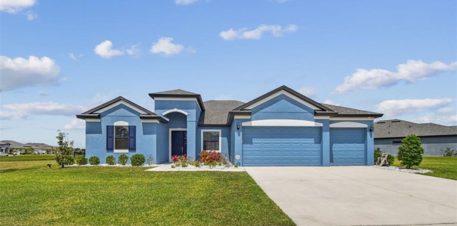 House in Parrish, Florida 4 bedrooms, 264.12 sq.m. № 1684689