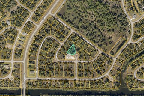 Land in North Port, Florida № 2200881 - photo 2