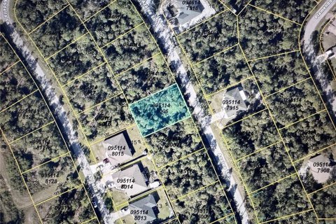 Terrain à North Port, Floride № 2159365