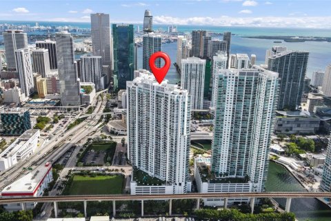 Condo in Miami, Florida, 1 bedroom  № 1992715 - photo 29