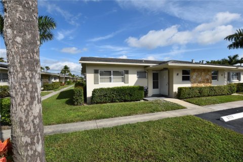 Casa en venta en West Palm Beach, Florida, 2 dormitorios, 77.02 m2 № 1967290 - foto 21
