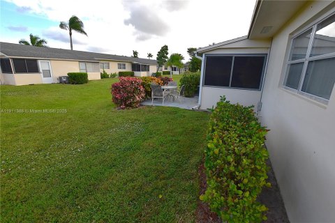 Casa en venta en West Palm Beach, Florida, 2 dormitorios, 77.02 m2 № 1967290 - foto 18