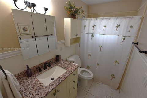 Casa en venta en West Palm Beach, Florida, 2 dormitorios, 77.02 m2 № 1967290 - foto 13