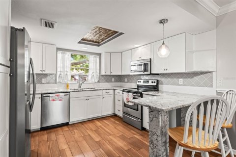Copropriété à louer à Sun City Center, Floride: 2 chambres, 92.9 m2 № 2167835 - photo 5