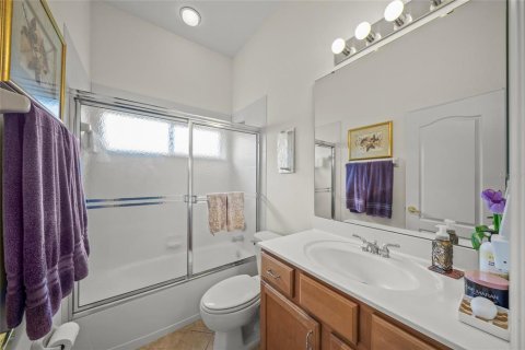 House in Sarasota, Florida 4 bedrooms, 230.49 sq.m. № 1902341 - photo 27