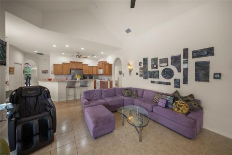 House in Sarasota, Florida 4 bedrooms, 230.49 sq.m. № 1902341 - photo 20