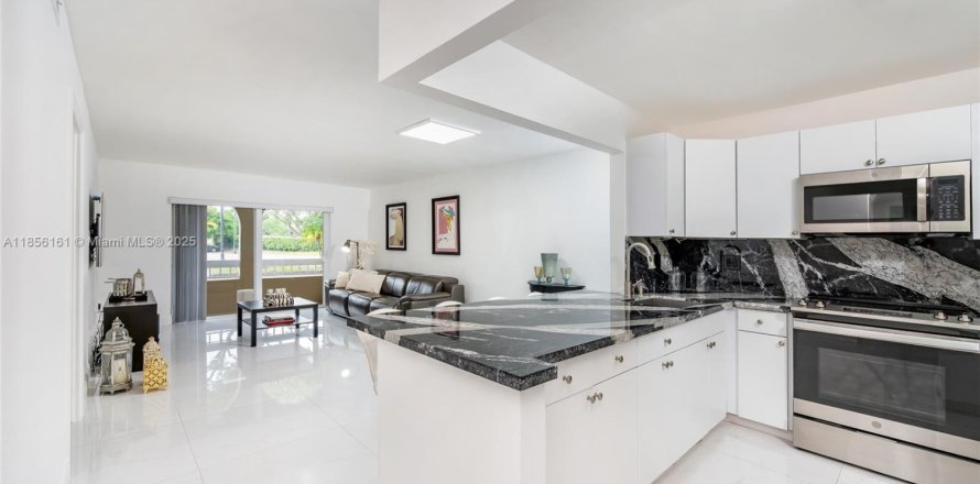 Condo à Miami, Floride, 1 chambre  № 1888180