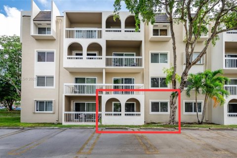 Copropriété à vendre à Miami, Floride: 1 chambre, 66.15 m2 № 1888180 - photo 30