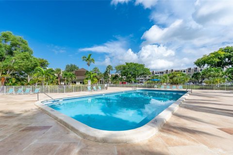 Copropriété à vendre à Miami, Floride: 1 chambre, 66.15 m2 № 1888180 - photo 25