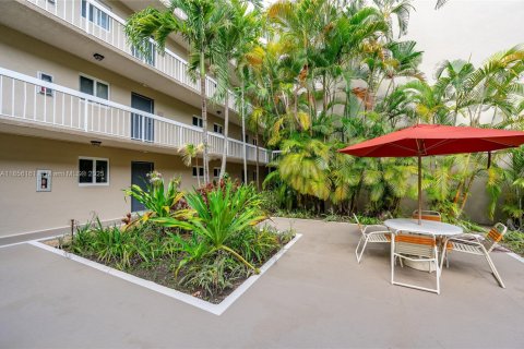 Copropriété à vendre à Miami, Floride: 1 chambre, 66.15 m2 № 1888180 - photo 22