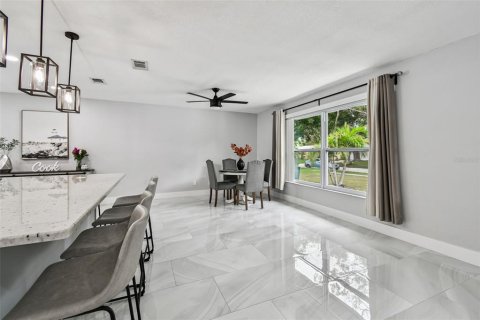 Casa en venta en Safety Harbor, Florida, 3 dormitorios, 178.93 m2 № 1904729 - foto 16