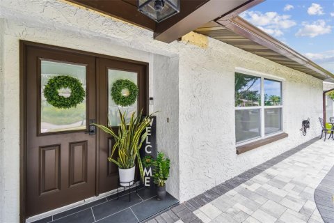 Casa en venta en Safety Harbor, Florida, 3 dormitorios, 178.93 m2 № 1904729 - foto 11
